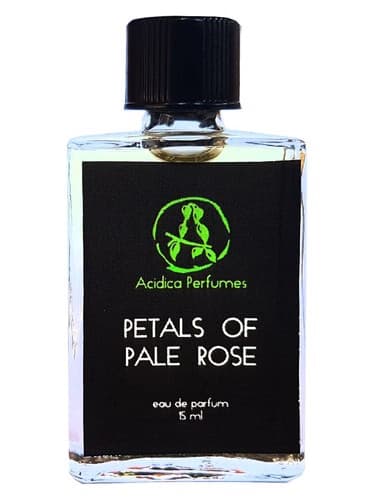 Petals of pale rose