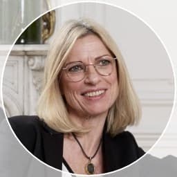 Karoline Vieth-Buxton